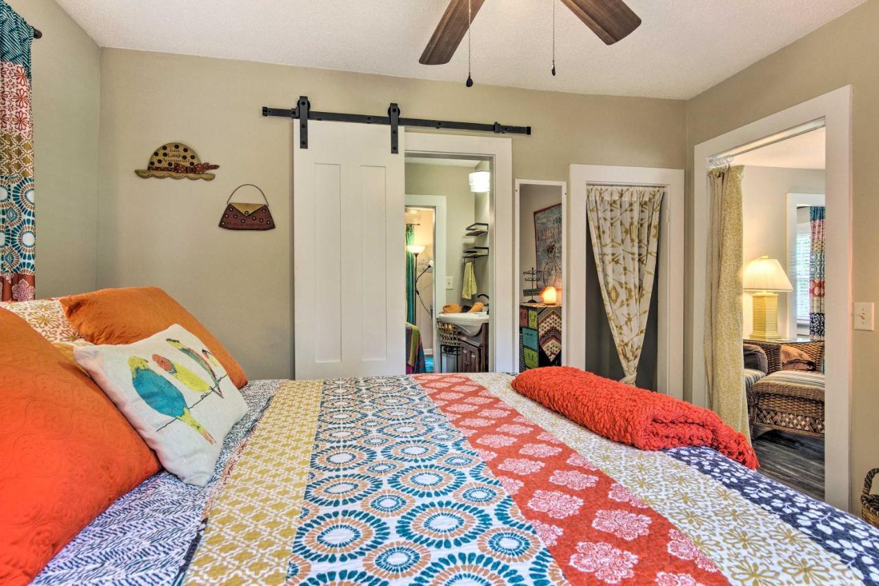 Shaw Creek Cottage With Fire Pit And Forest Views Hendersonville Εξωτερικό φωτογραφία